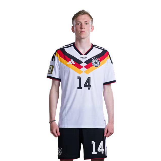 Trikot der deutschen Fußballnationalmannschaft für die Weltmeisterschaft 2026 (Spielerversion/Spielversion) – Stürmer: Nr. 7 Kai Havertz, Nr. 11 Nick Woltemade, Nr. 14 Maximilian Beier, Nr. 26 Deniz Undav