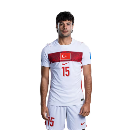 Türkiye 2026 Dünya Kupası Forması - Oyuncu Versiyonu - Maç Versiyonu - Defans: 13 Eren ELMALI, 14 Abdulkerim BARDAKCI, 15 Ozan KABAK