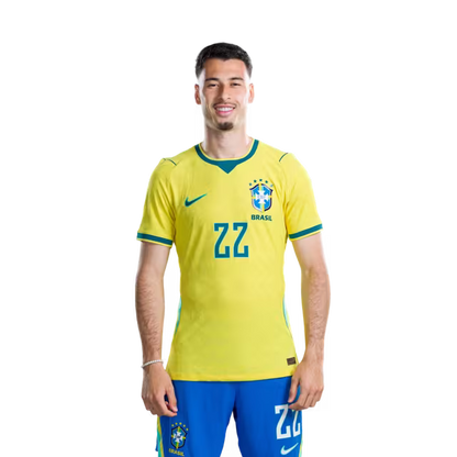 Brazil National Team 2026 World Cup Jersey (Player Version/Match Issue) — Forwards: No. 22 Gabriel Martinelli, No. 25 Igor Thiago, No. 26 Rayan/ Atacantes: Nº 22 GABRIEL MARTINELLI, Nº 25 IGOR THIAGO, Nº 26 RAYAN