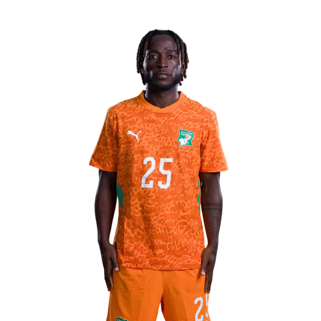 Côte d'Ivoire National Team 2026 World Cup Jersey (Player/Match Version) — Midfielders: No. 18 Ibrahim Sangaré, No. 25 Parfait Guiagon, No. 26 Christ Inao Oulai/ Milieux de terrain : n° 18 Ibrahim Sangaré, n° 25 Parfait Guiagon, n° 26 Christ Inao Oulai