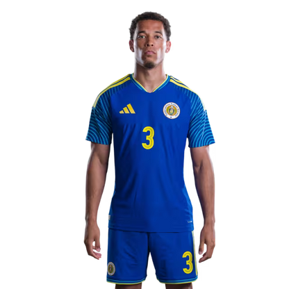 2026 World Cup Curaçao national football team jerseys (player/match version) — Defenders: No. 2 Shrandy Sambo, No. 3 Julien Gary, and No. 4 Rochon Van Eijma/Defensornan: No. 2 Shrandy Sambo, No. 3 Julien Gari, i No. 4 Rochon Van Eijma.
