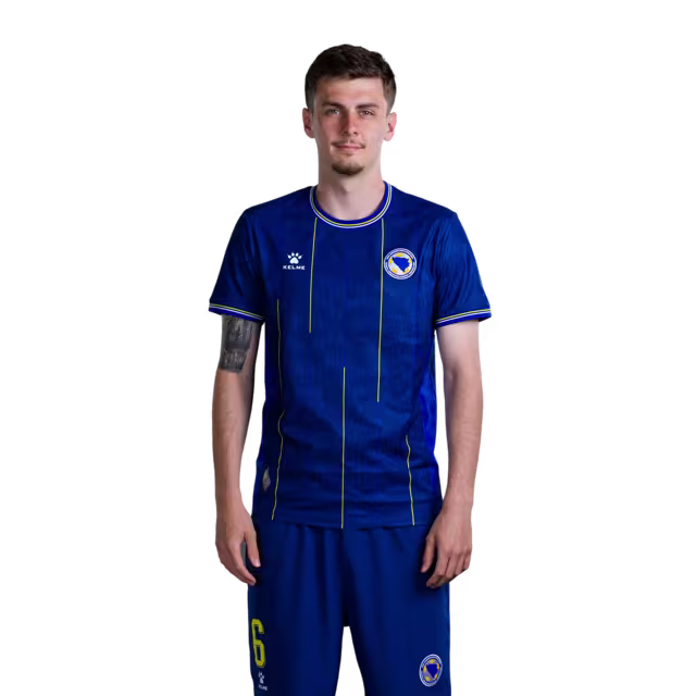 Bosnia and Herzegovina National Team 2026 World Cup Jerseys (Player and Match Versions) – Midfielders: No. 6 Benjamin Tahirović, No. 8 Armin Gigović, No. 13 Ivan Bašić / Vezisti: Br. 6 Benjamin TAHIROVIĆ, Br. 8 Armin GIGOVIĆ, Br. 13 Ivan BAŠIĆ