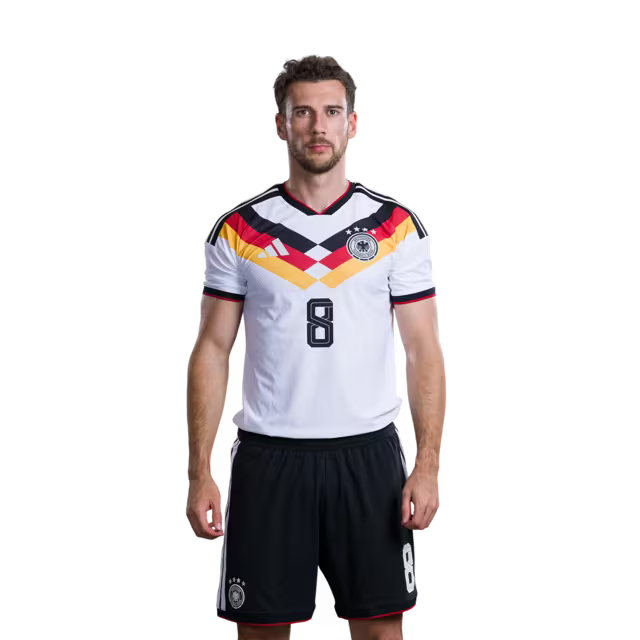 Trikot der deutschen Fußballnationalmannschaft für die Weltmeisterschaft 2026 (Spielerversion/Spielversion) – Mittelfeldspieler: Nr. 5 Aleksandar Pavlovic, Nr. 8 Leon Goretzka, Nr. 9 Jamie Leweling