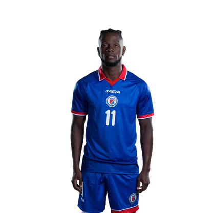 Mayo foutbòl koup di mond Ayiti 2026 vèsyon jwè vèsyon match la - Atakan No.7 Derrick ETIENNE, No.9 Duckens NAZON, No.11 Louicius DEEDSON