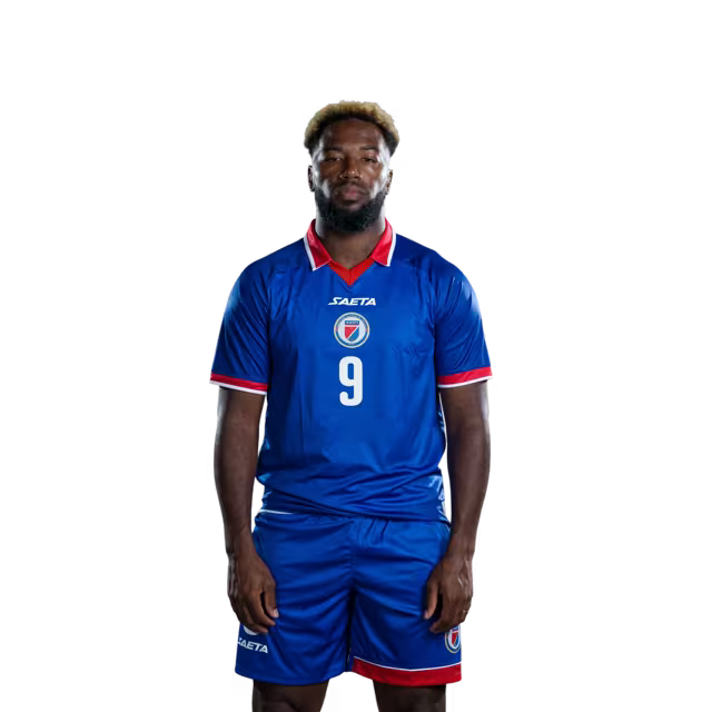 Mayo foutbòl koup di mond Ayiti 2026 vèsyon jwè vèsyon match la - Atakan No.7 Derrick ETIENNE, No.9 Duckens NAZON, No.11 Louicius DEEDSON