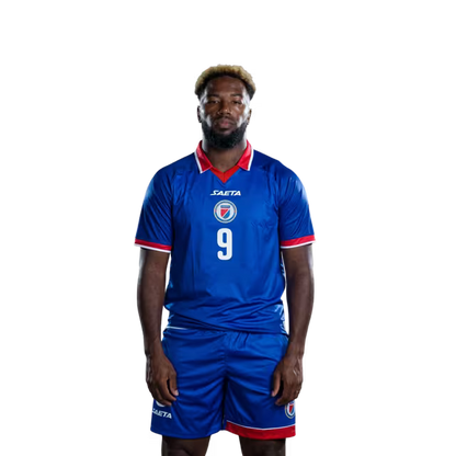 Mayo foutbòl koup di mond Ayiti 2026 vèsyon jwè vèsyon match la - Atakan No.7 Derrick ETIENNE, No.9 Duckens NAZON, No.11 Louicius DEEDSON