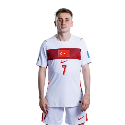 Türkiye 2026 Dünya Kupası Forması - Oyuncu Versiyonu - Forvetler: No. 7 Kerem AKTÜRKOĞLU, No. 8 Arda GÜLER, No. 9 Deniz GÜL
